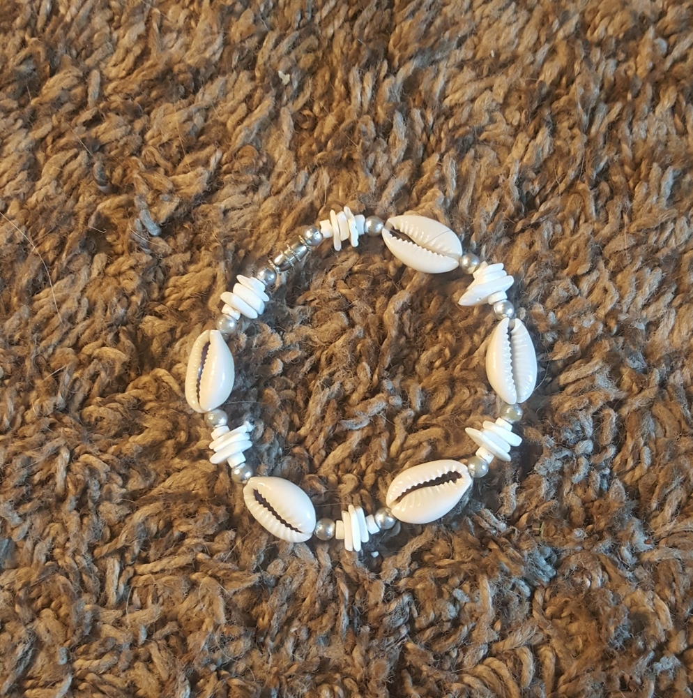 Y2K Fashionable Pooka Shell Bracelet